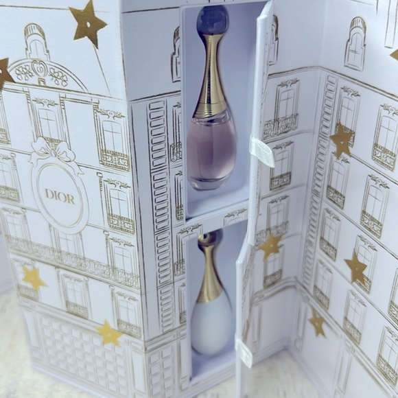 NWT Dior J'adore Montaigne Coffret with 4 Bottles - Picture 2 of 8